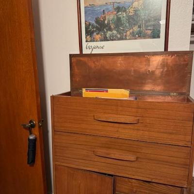 Sale Photo Thumbnail #50