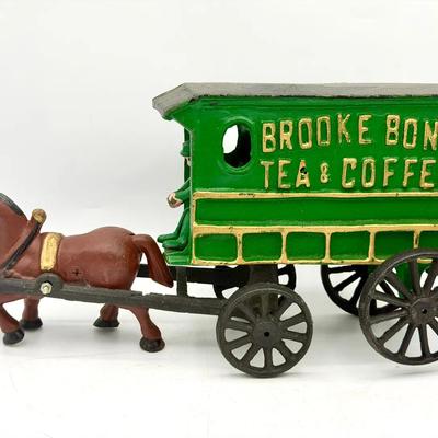 vintage Brooke Bond Tea & Coffee cast iron horse and wagon advertising toy