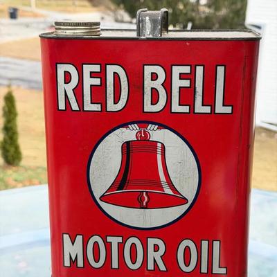 vintage 2 Gallon Red Bell Motor Oil can