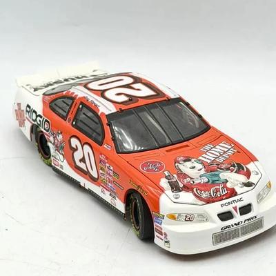 2001 Tony Stewart #20 Home Depot/Coca-Cola Polar Bear Pontiac Grand Prix NASCAR diecast car