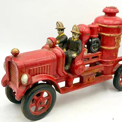 Hubley Cast Iron Fire Pumper Truck with Firefighters