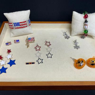 Holiday Ready Accessories 