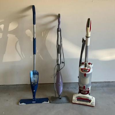 Shark Vacuum & Shark Sweeper Lot 