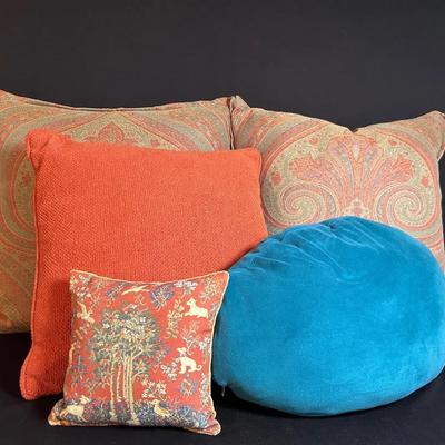 Coordinating Throw Pillows