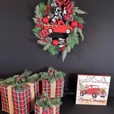 Rustic Christmas Decor