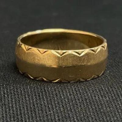 14K Gold Wedding Band