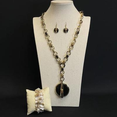 Chico’s Gold And Black Long Necklace And Earrings