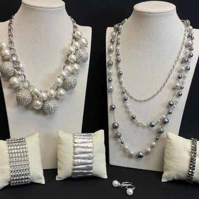 Pearls And Rhinestones 