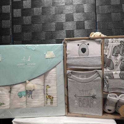 Little Bear Gift Set New & Prewashed Aden & Anais Swaddles 