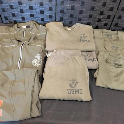 US Marine Corps Workout Clothes (Various Sized Sweats, Shirts, Jackets)