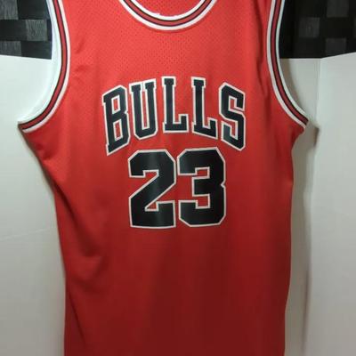 Michael Jordan Chicago Bulls #23 Jersey (Size XL)