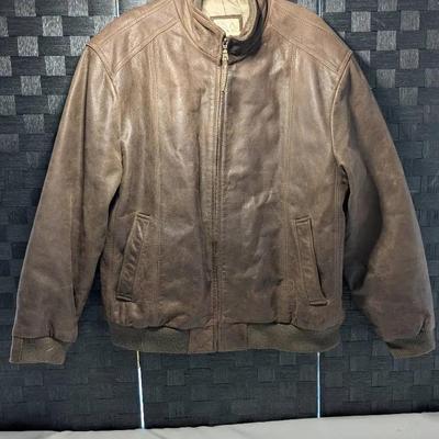 Old Jos A Bank Large Leather Bomber Style Jacket 