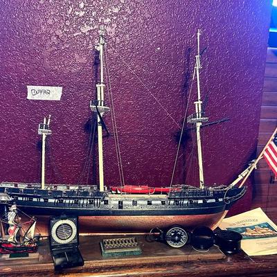 BN772 Nautical Wooded Model Ship & More