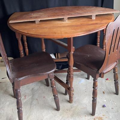 BN866 Project Wood Half Table And Chairs