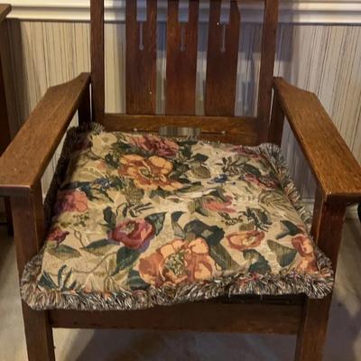 BN654 Chair With Pad