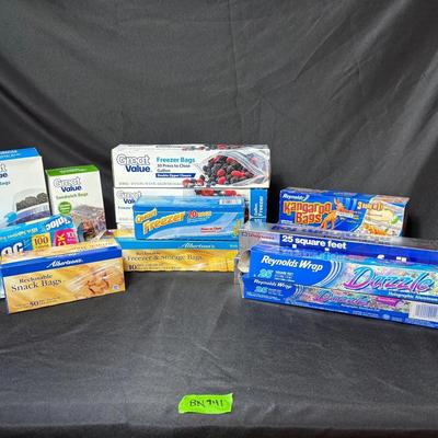 BN941 Stay Organized! Various Storage Bags 