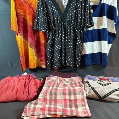 BN867 Women’s Clothes! Tops, Pants, Skirts, And More! 