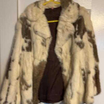 BN835 Faux Fur Jacket 