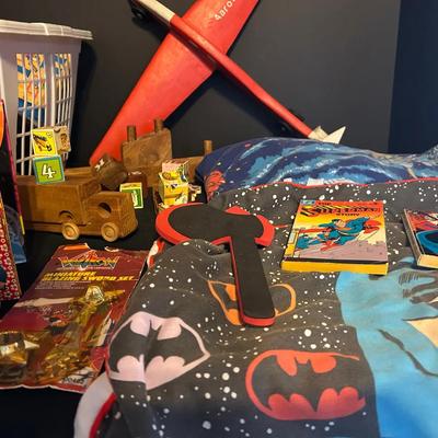 BN648 Superhero Boys Room
