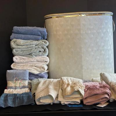 BN679 Vintage Counselor Metal Laundry Basket 23”H X 33.5” L X 11” Deep 