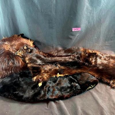 BN881 Fur Clothing Accessories Like Shawn’s & Hand Warmers