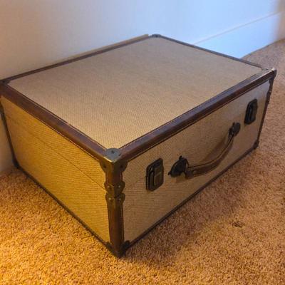 Small Vintage Woven Trunk • Decorative Storage Box w/ Leather Trim • Cottage Farmhouse Decor