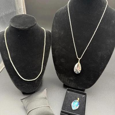 Shining Sterling Silver Lot - Necklaces, Bracelet 