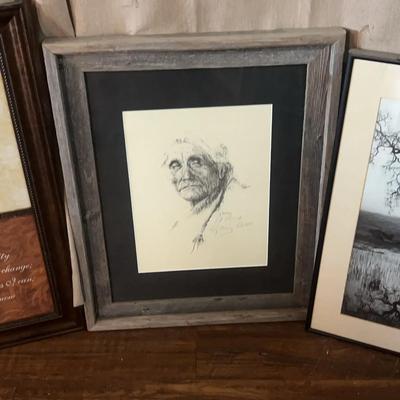 Set of 3 Framed Art Prints & Lynyrd Skynyrd Decorative Wall Pieces