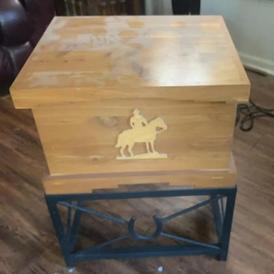 Wood & Metal Box / Storage 1.9F L  1FW  2F H