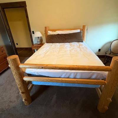 Full Log Bed, Nightstand & Lamp 
