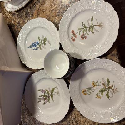 Dansk Flower Design Plates, Japanese Porcelain Bowls