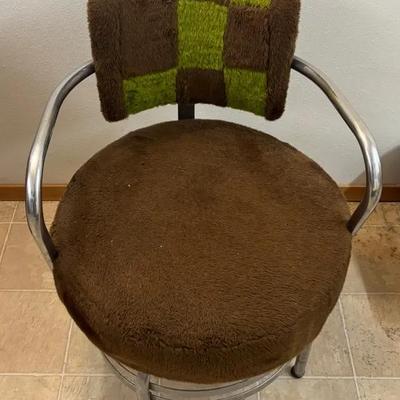 Vintage Mid-Century Modern Swivel Chair