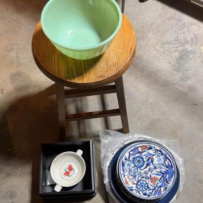 Wood Stool, Vintage Fire-King Jadeite Mixing Bowl, Handpainted Ceramics From Turkey, Pottery Barn…