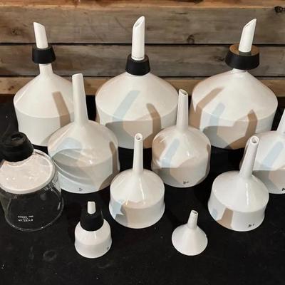 Lot Of 10 Coors Porcelain Buchner Funnels, One Glass Pyrex Funnel With Fitted Disc  