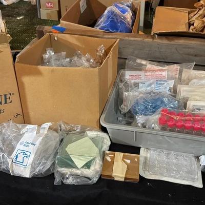 Specimen Collection Holders: Test Tubes, Tissue Cultures, Flasks, Petri Dishes