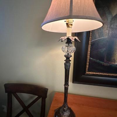 Table lamp