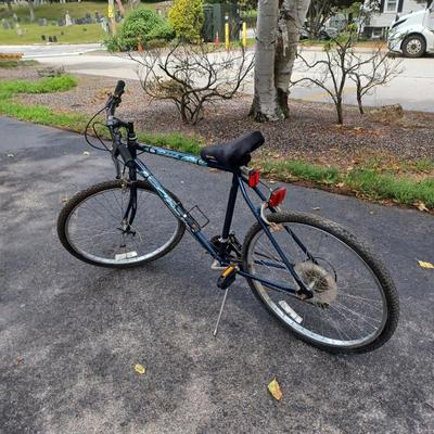 Sale Photo Thumbnail #36