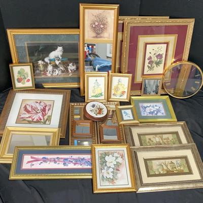 Lot of Wall Art, Mirrors & Clock in Gold-Toned Frames