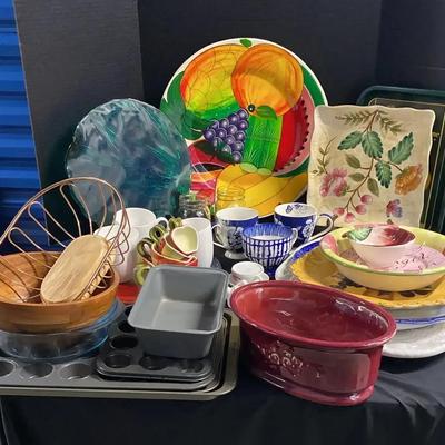 Large Mixed Kitchenware Featuring Market Centre, Roscher, English Mug Co, Bloom & More