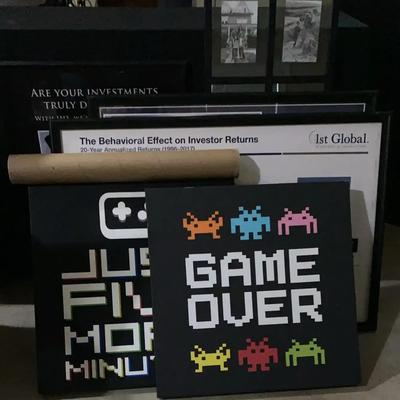 Mixed Wall Art Lot – Gaming Prints, Cat Art & Framed Pieces