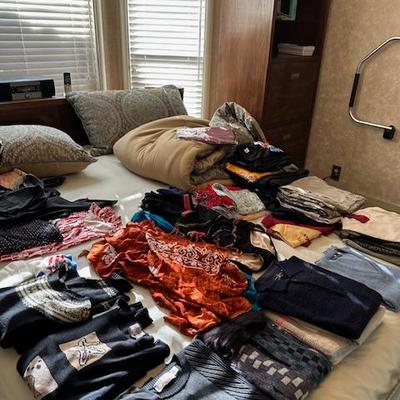 Sale Photo Thumbnail #38