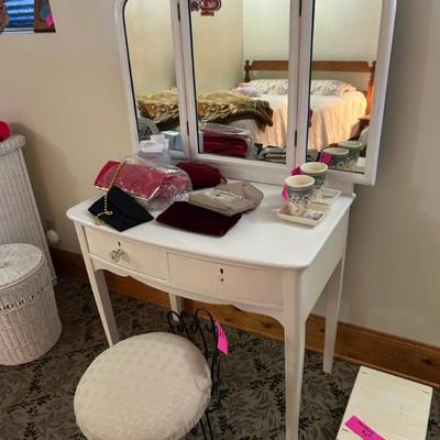 Sale Photo Thumbnail #59