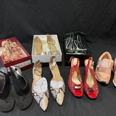249: Women’s Shoe Collection (European 39/ US 8-8.5)