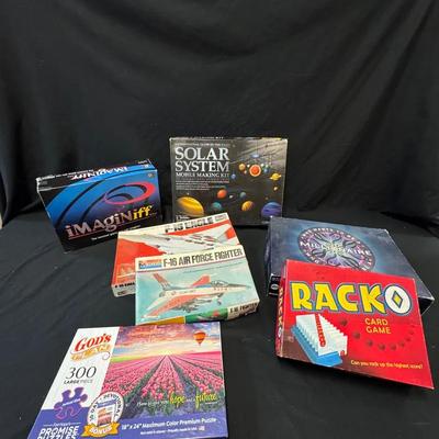 239: Activity Night (models, Puzzle, Games)