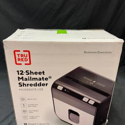 250: Tru Red 12 Sheet Paper Shredder ( New In Box)