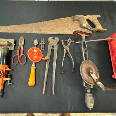 200: Vintage Hand Tools