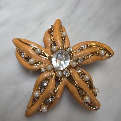 Sale Photo Thumbnail #336