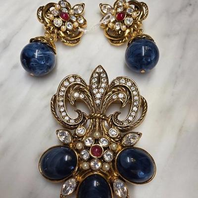 Sale Photo Thumbnail #252