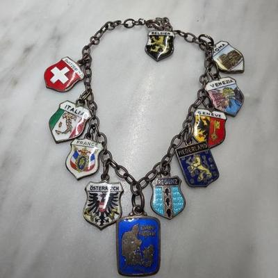 Sale Photo Thumbnail #91