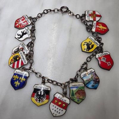 Sale Photo Thumbnail #96